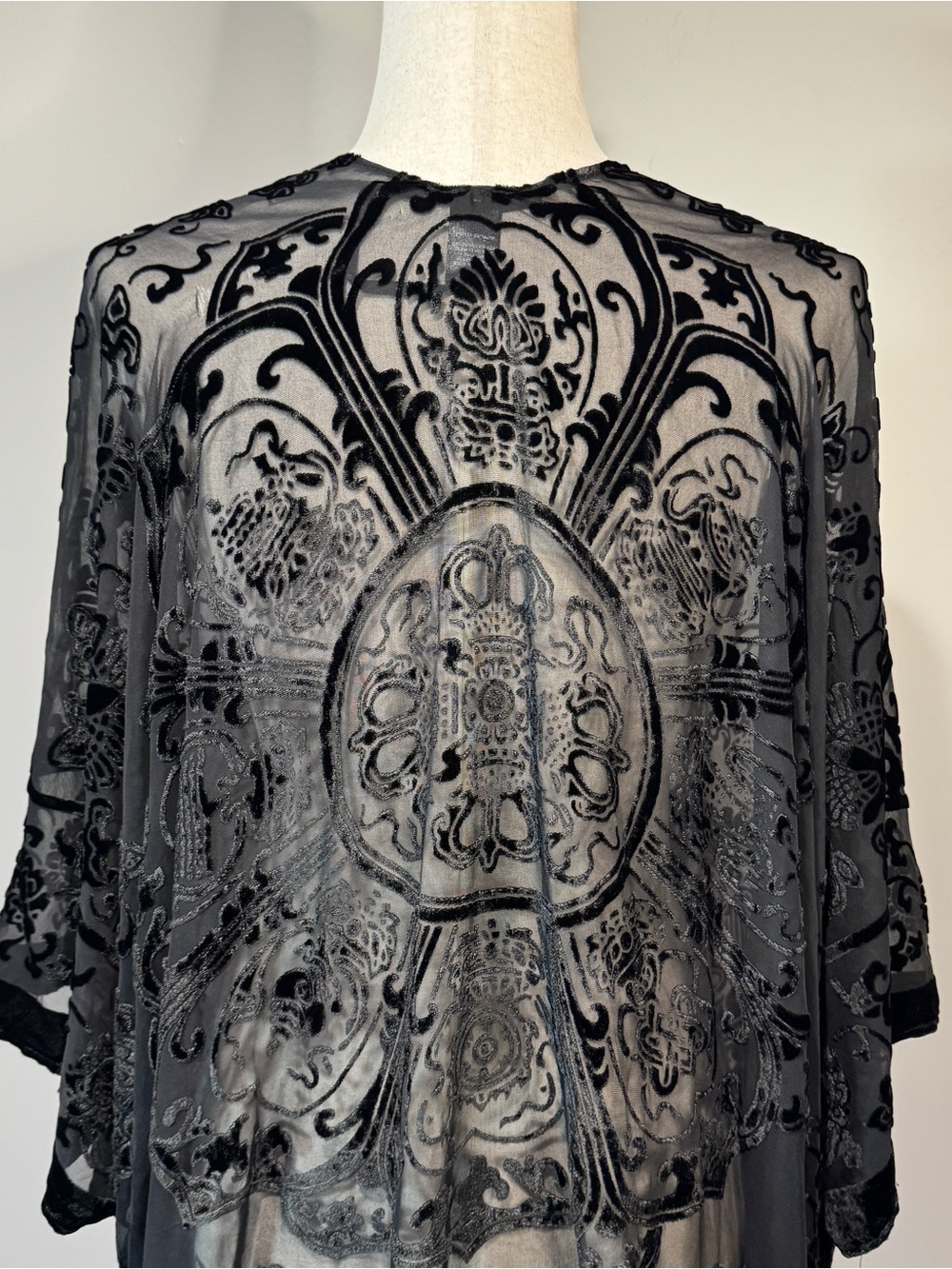 Mixit Black Velvet Burnout Sheer Fringe Kimono Wrap Whimsigoth Witchy One Size - Picture 11 of 15